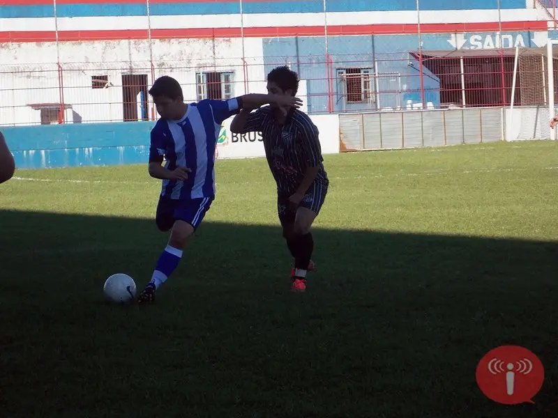 Poço Fundo conquista primeira vitória