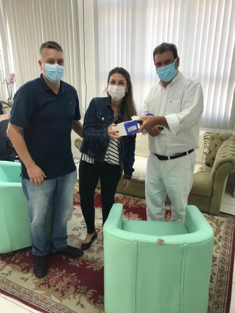 C&acirc;mara cede telefone celular para uso da Secretaria Municipal de Sa&uacute;de
