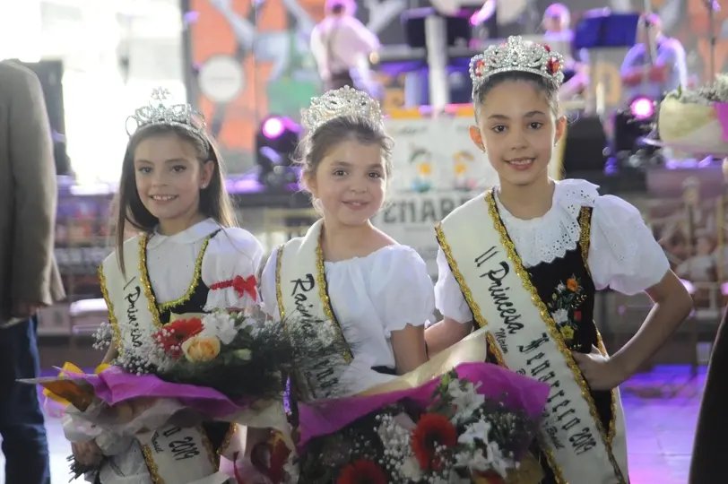 Concurso de realeza mirim da Fenarreco re&uacute;ne 24 candidatas