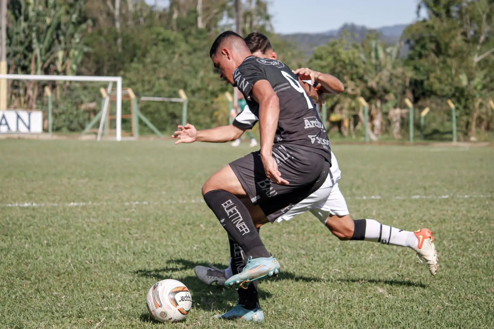 Sub-20 do Brusque empata com o Figueirense