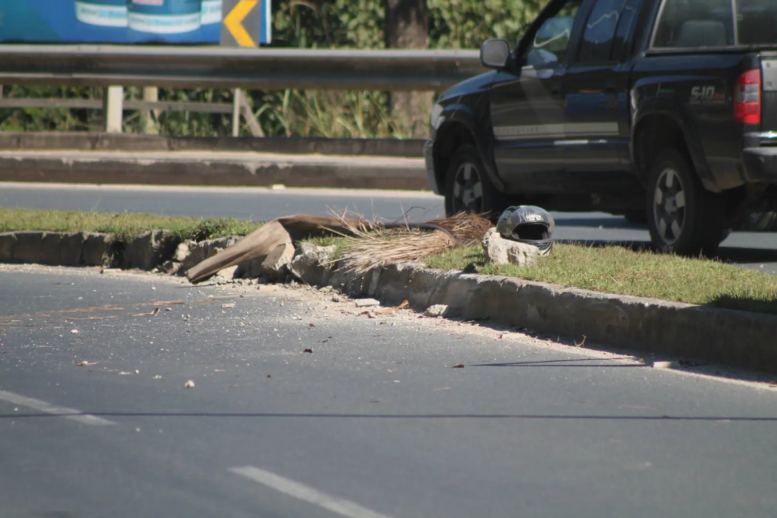 Motociclista se fere em queda no acesso a Guabiruba