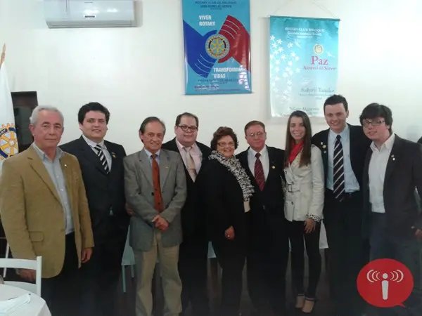 Rotary Brusque empossa Udo Serpa