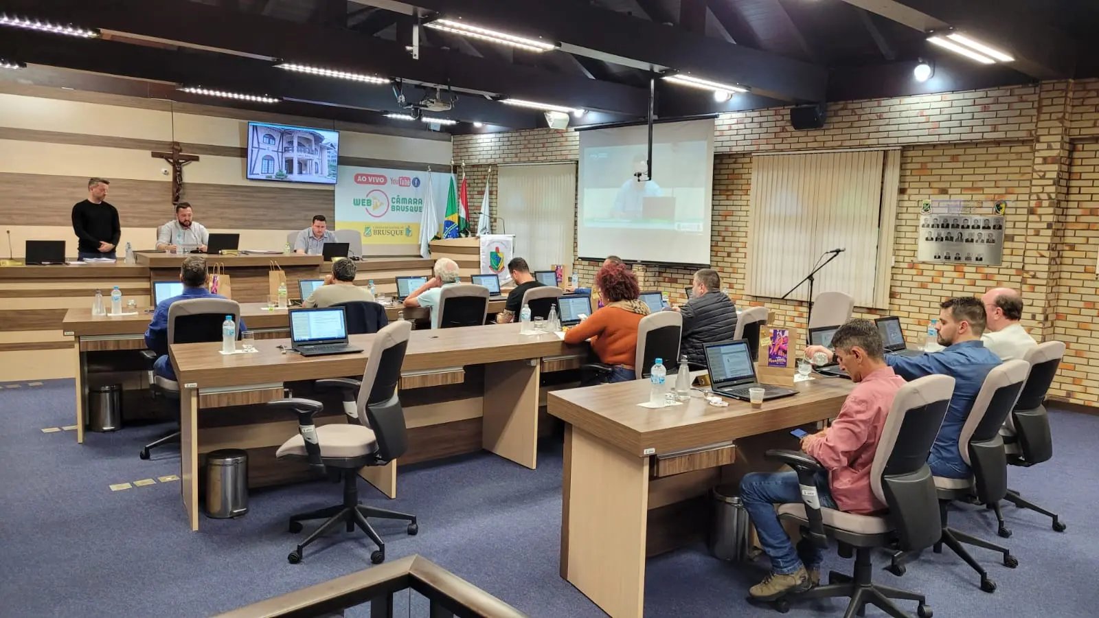 C&acirc;mara homenagear&aacute; R&aacute;dio Cidade e jornalista Dirlei Silva