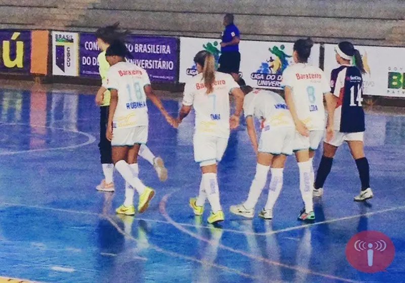 Barateiro estreia com goleada