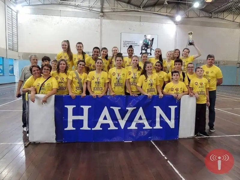 Time infantil fica com vice-campeonato da Copa Joinville