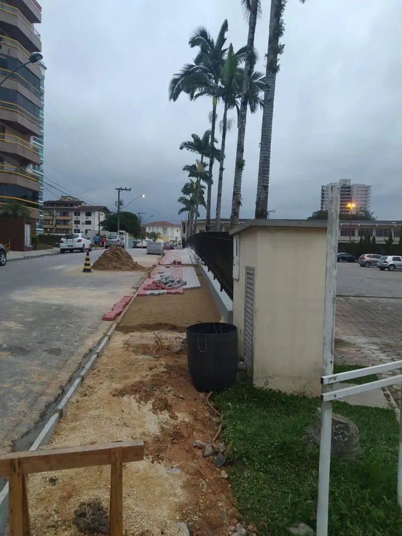 Revitaliza&ccedil;&atilde;o de complexo paroquial continua