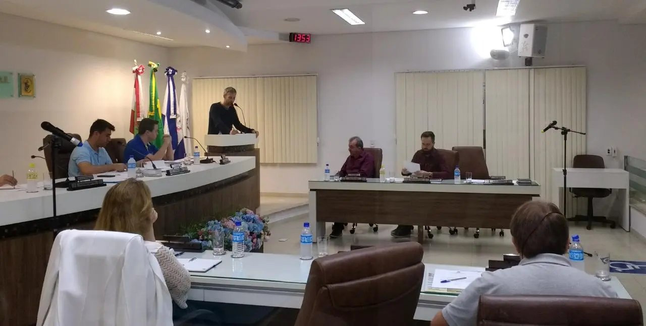 Câmara de Guabiruba realiza última sessão antes do recesso
