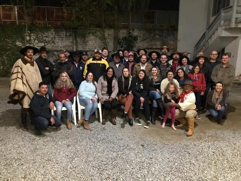 CTG La&ccedil;o do Bom Vaqueiro de Brusque elegeu nova diretoria