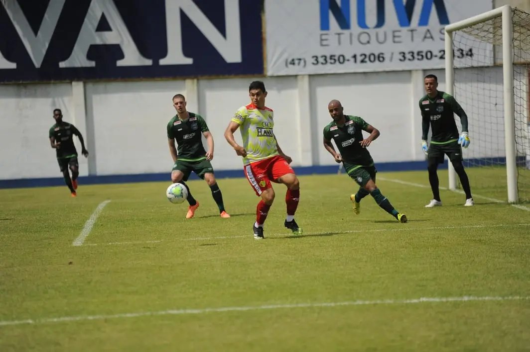 Brusque empata em jogo treino nesse domingo