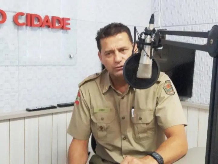 Conduta dos motoristas em Brusque preocupa o comandante da pol&iacute;cia