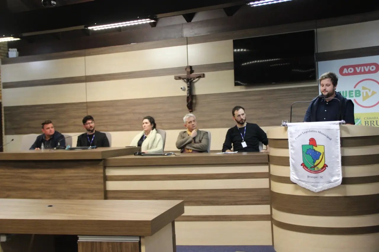Audi&ecirc;ncia P&uacute;blica debate segunda etapa do processo de revis&atilde;o do Plano Diretor 