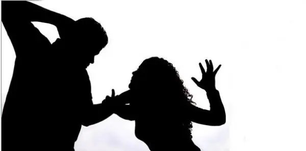 Homem é encaminhado para a DP por ter agredido a companheira