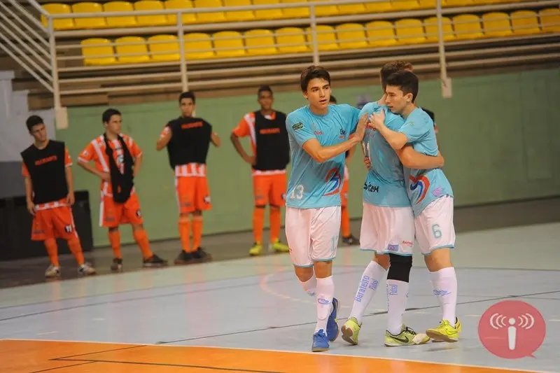 Time masculino do Barateiro Futsal vence mais uma