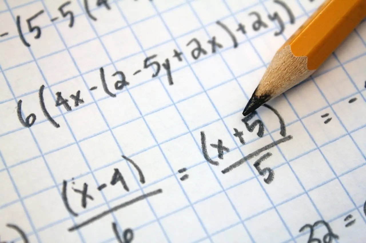 Prefeitura abre processo seletivo para professor de matem&aacute;tica