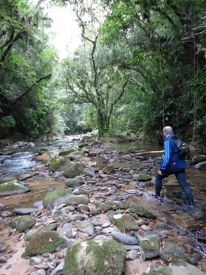 Esporte e contato com a natureza e Botuverá