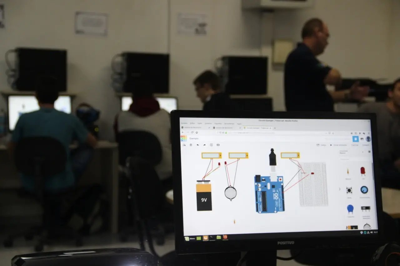 CMID abre inscri&ccedil;&otilde;es para curso gratuito de inform&aacute;tica
