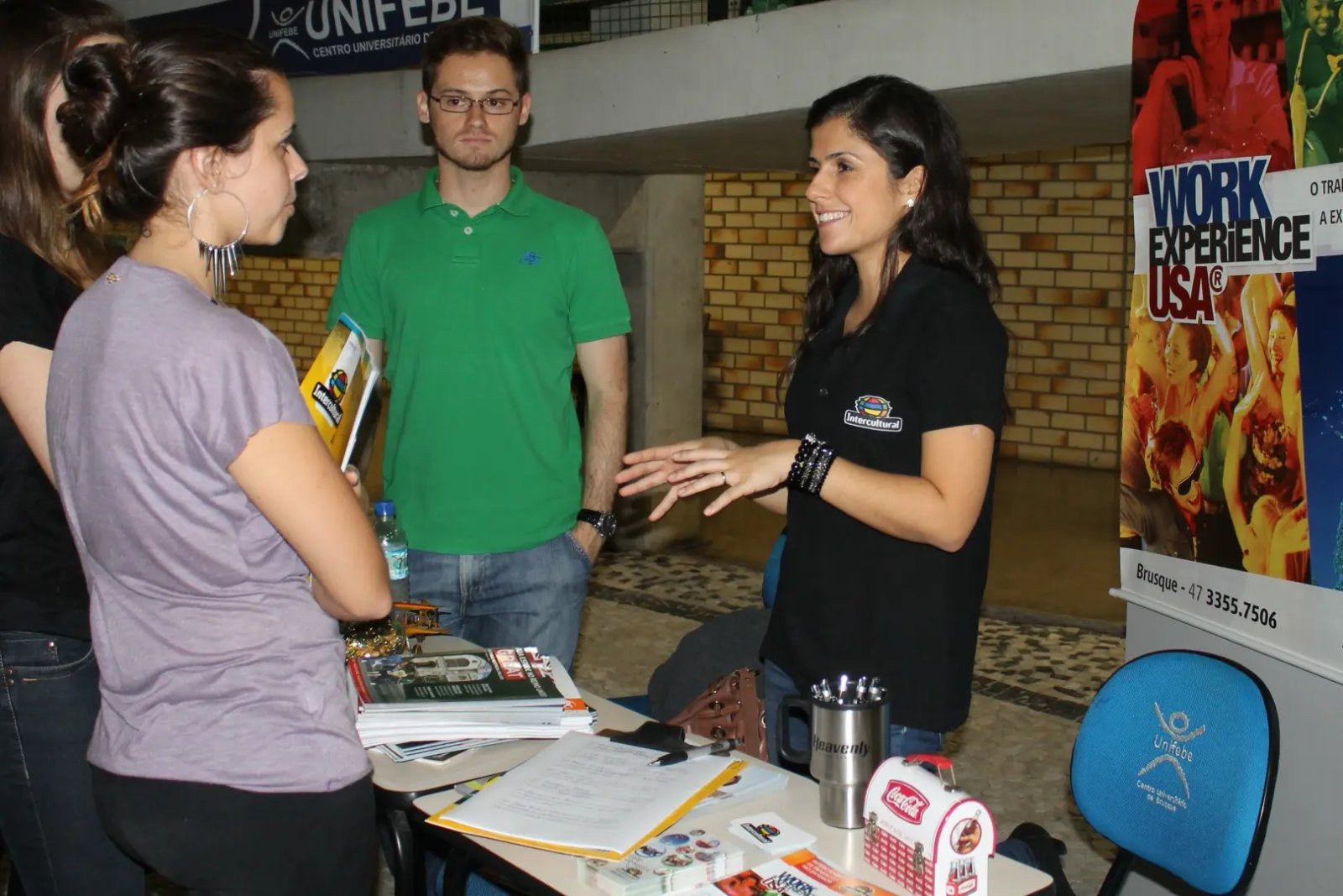 UNIFEBE apresenta opções de intercâmbio a estudantes e comunidade