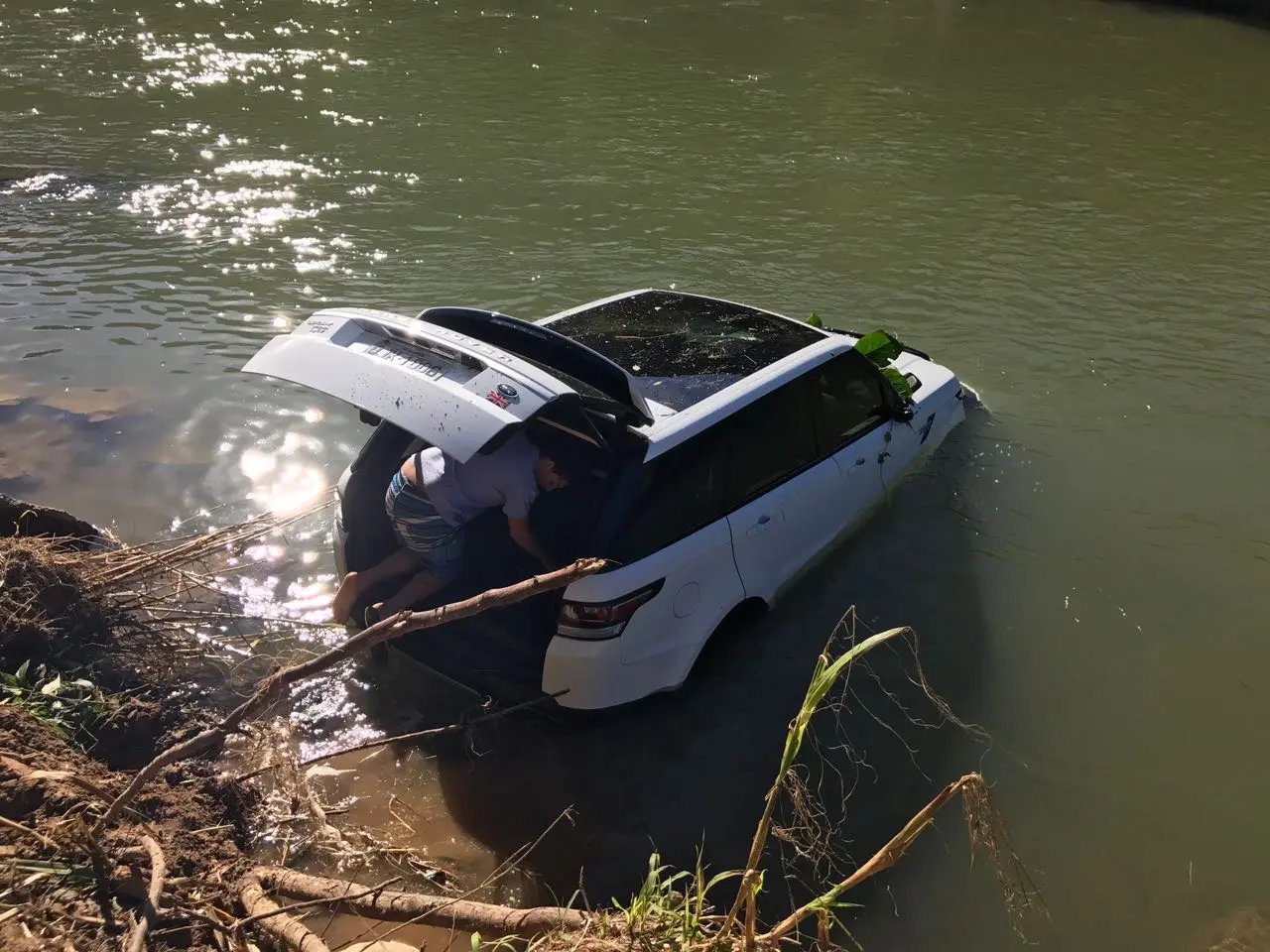 Susto e prejuízo no Rio Itajaí Mirim