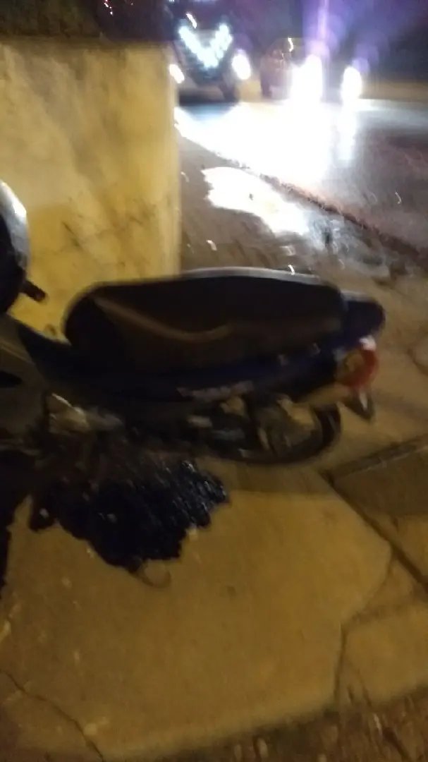 Duas pessoas ficam feridas em colisão envolvendo moto x carro