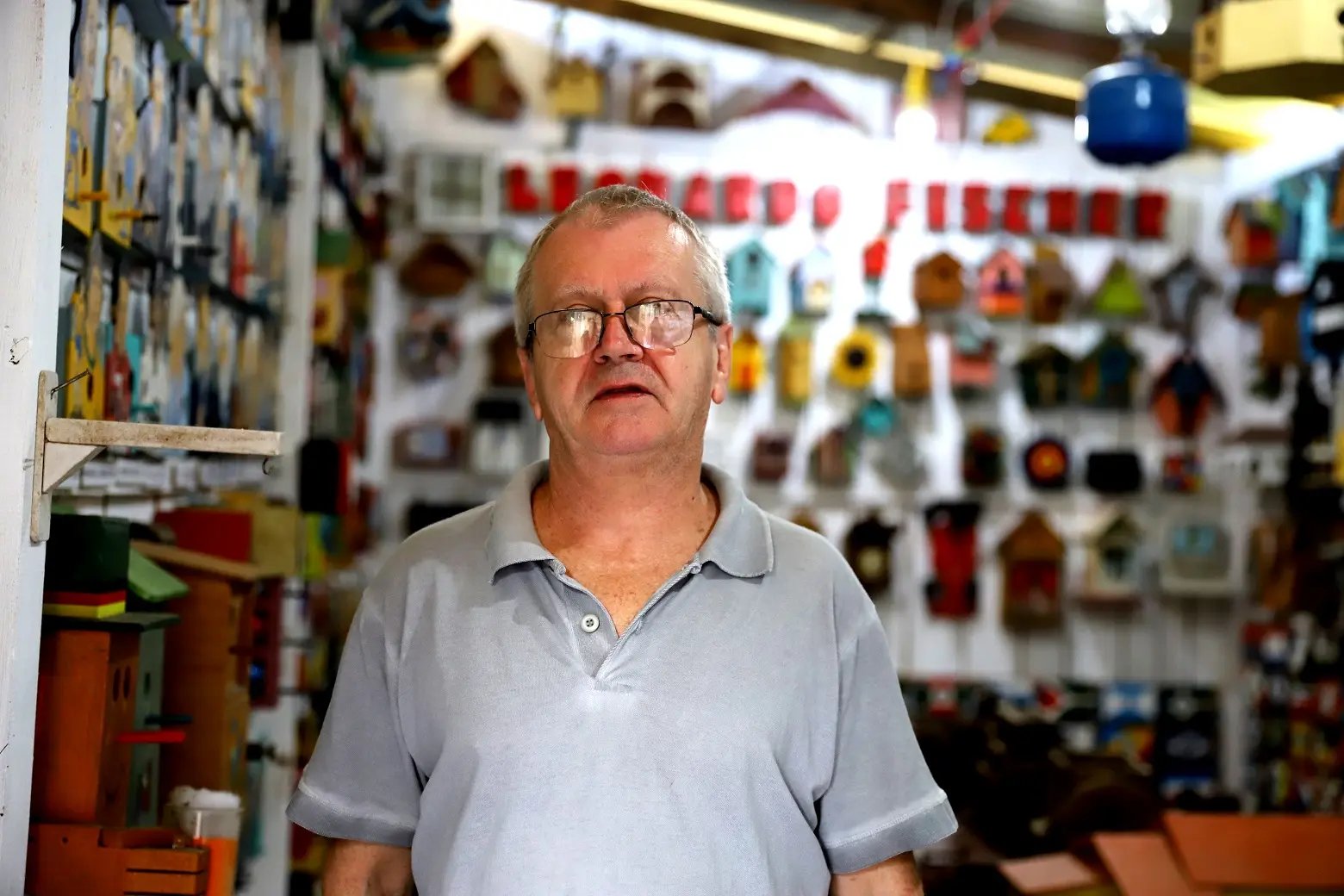Guabirubense possui quase 800 casinhas criativas de p&aacute;ssaros j&aacute; fabricadas