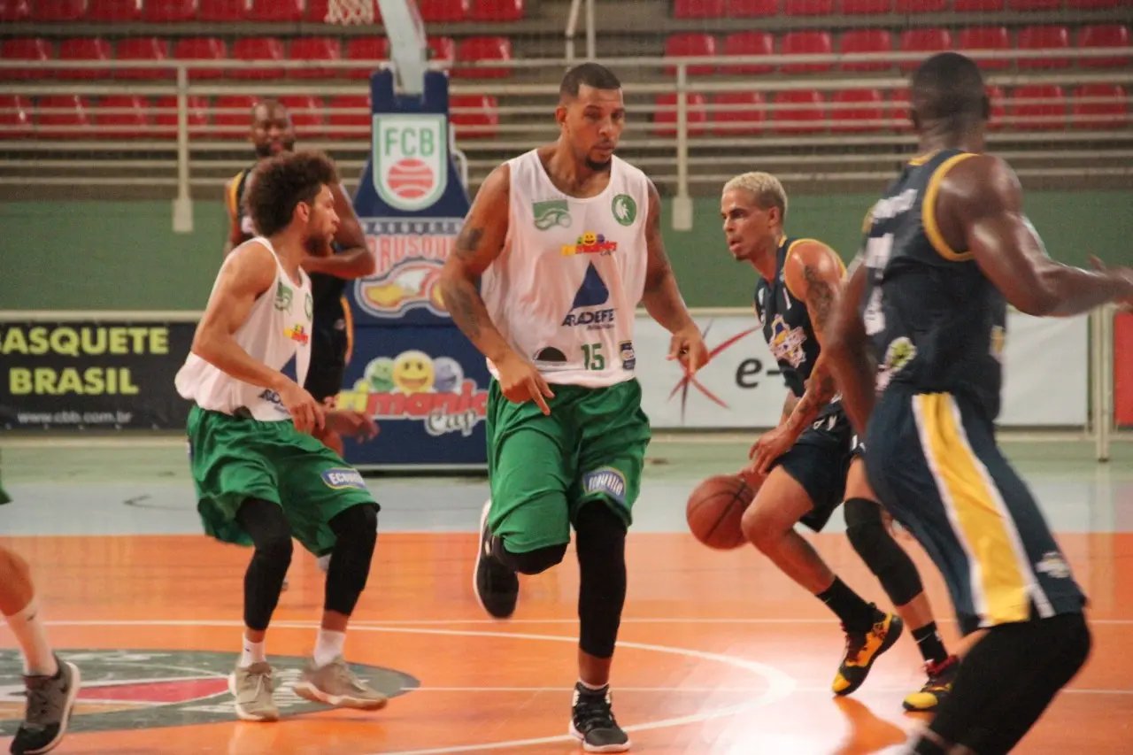 Brusque Basquete volta &agrave; quadra nesta quinta-feira pela Copa SC