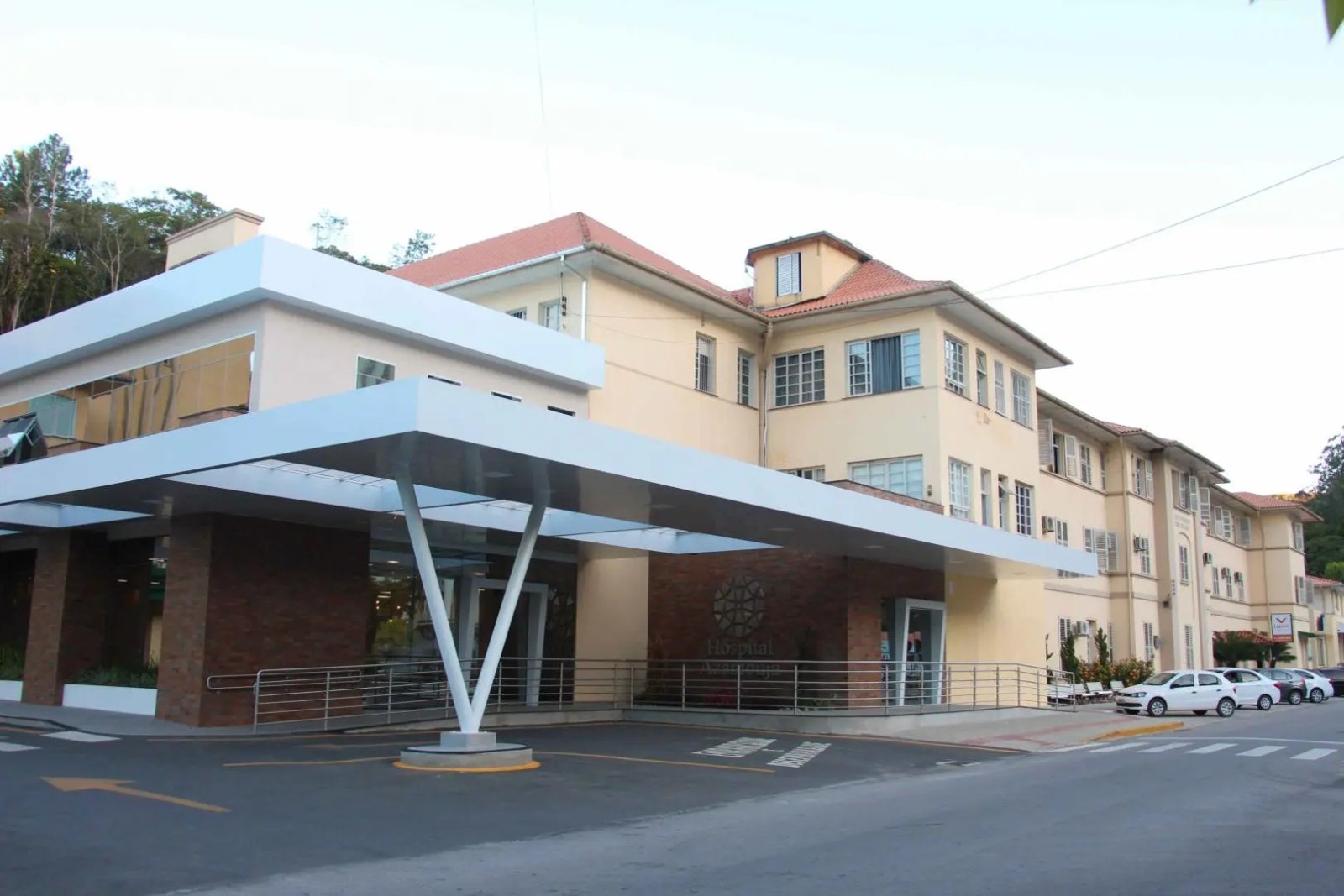 Hospital Azambuja alerta para crescimento di&aacute;rio da demanda e o risco de desassist&ecirc;ncia