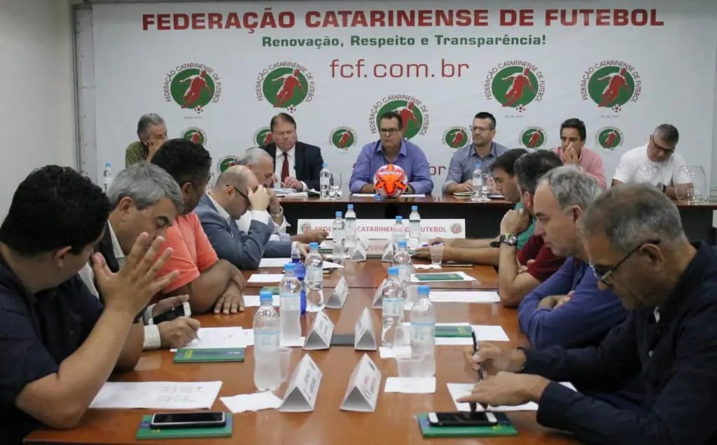 Copa Santa Catarina 2019 ter&aacute; dez clubes e mata-matas