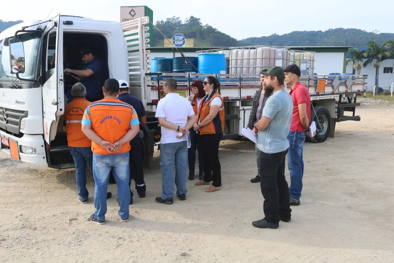 Defesa Civil realiza Blitz de fiscaliza&ccedil;&atilde;o e autua&ccedil;&atilde;o 
