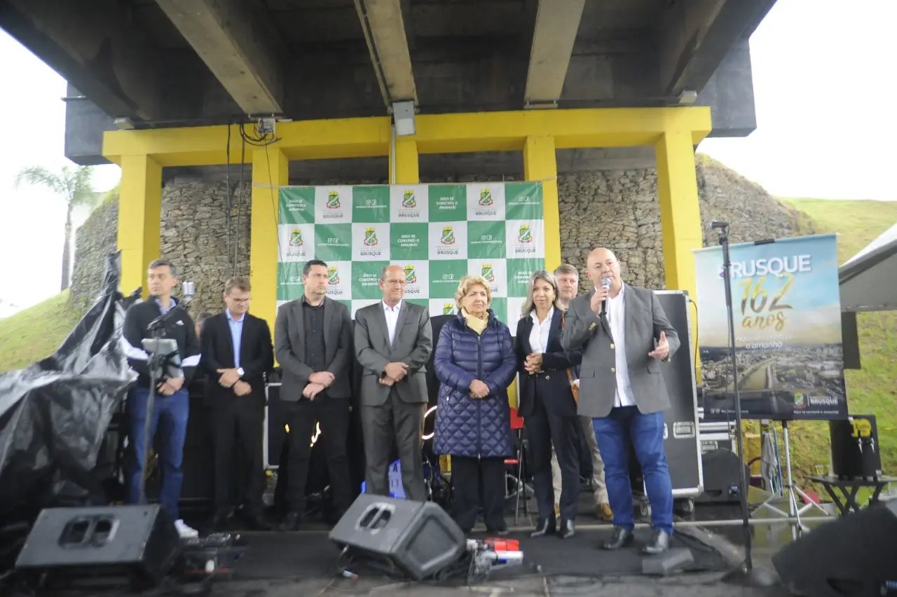  Inaugura&ccedil;&atilde;o da avenida Governador Luiz Henrique da Silveira encerra programa&ccedil;&atilde;o de anivers&aacute;rio