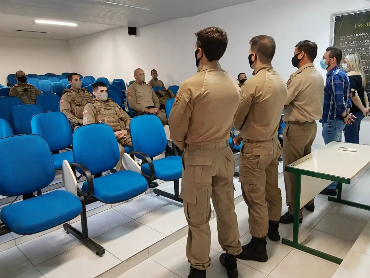 Pol&iacute;cia Militar recebe refor&ccedil;o para opera&ccedil;&atilde;o contra a pandemia em Brusque