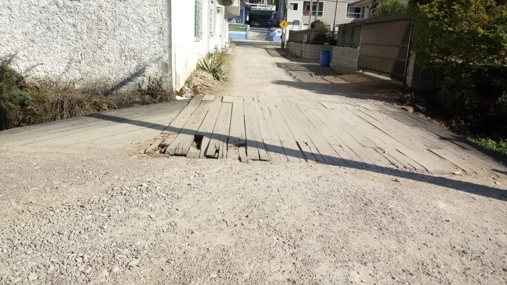 Ponte consertada h&aacute; pouco tempo j&aacute; est&aacute; com defeito