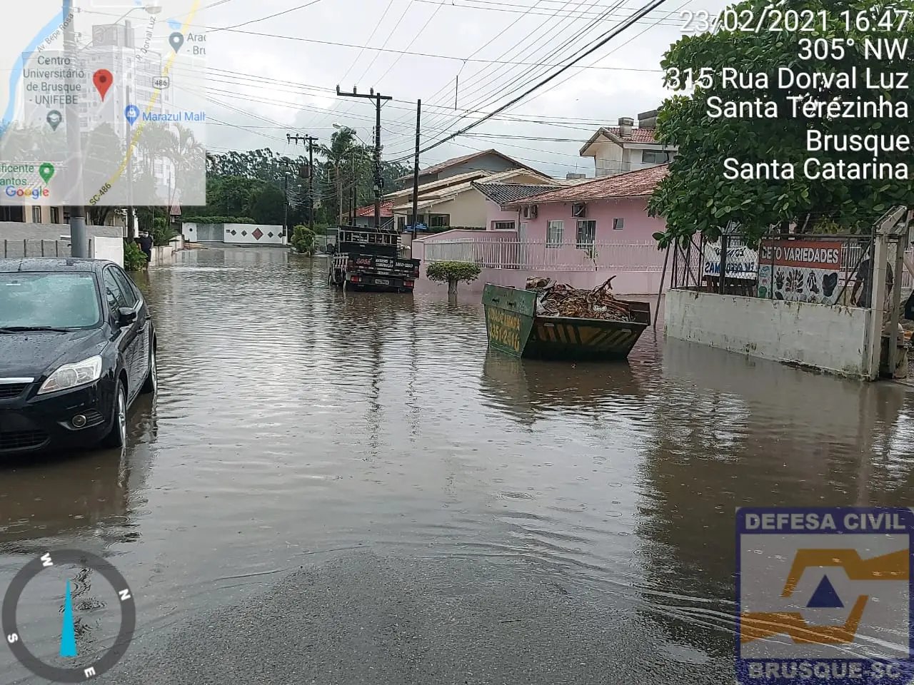 Temporal em Brusque: Alagamentos, deslizamento e queda de &aacute;rvore 