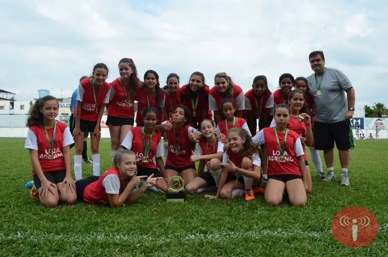 Paquetá conquista título feminino