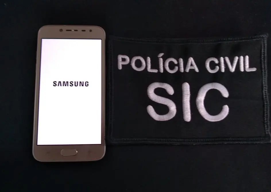 Celular furtado no Terminal Urbano &eacute; recuperado pelo SIC