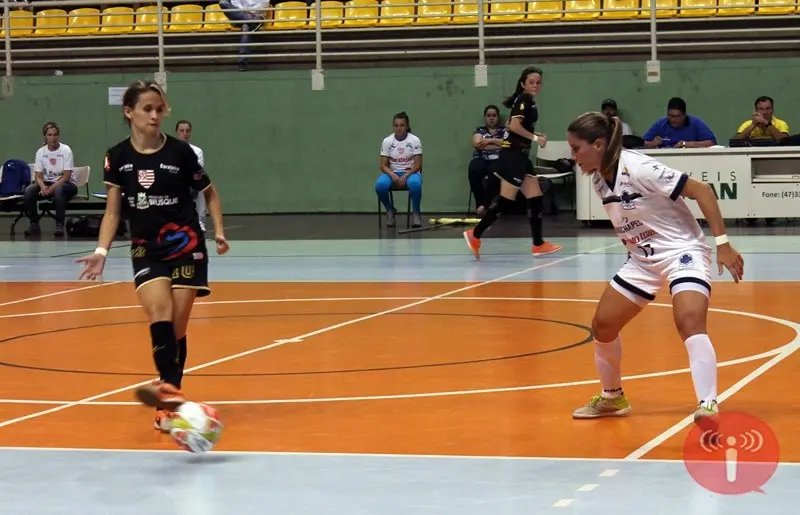 Barateiro Futsal estreia hoje na Arena Brusque