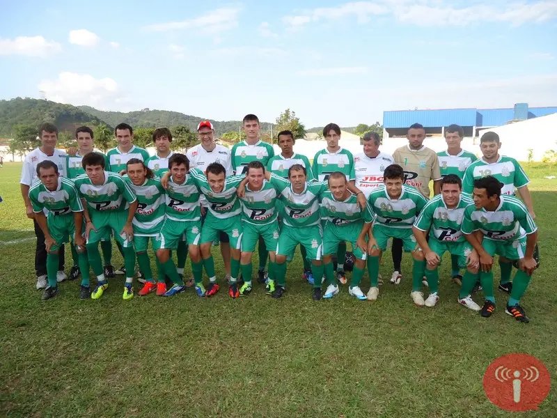 Três jogos movimentam Municipal de Nova Trento
