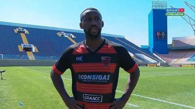 Brusque contrata Bruno Alves, atacante ex-Oeste