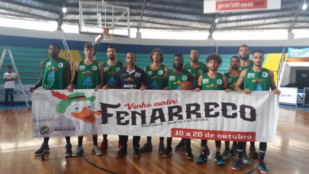 Brusque Basquete encerra primeira fase do Brasileiro na quarta coloca&ccedil;&atilde;o
