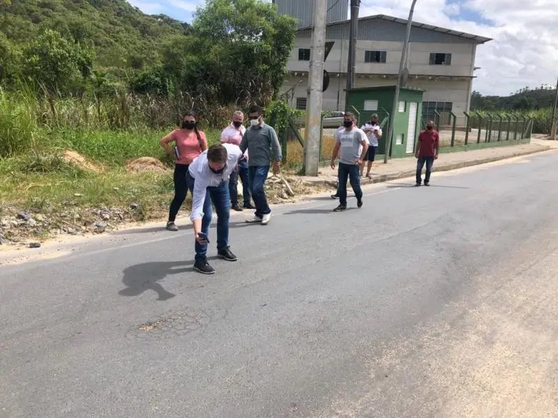 Obras na rua Guabiruba Sul preocupam vereadores do mun&iacute;cipio