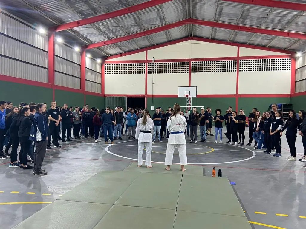 Estudantes da Unifebe abordam inclus&atilde;o esportiva em escolas p&uacute;blicas