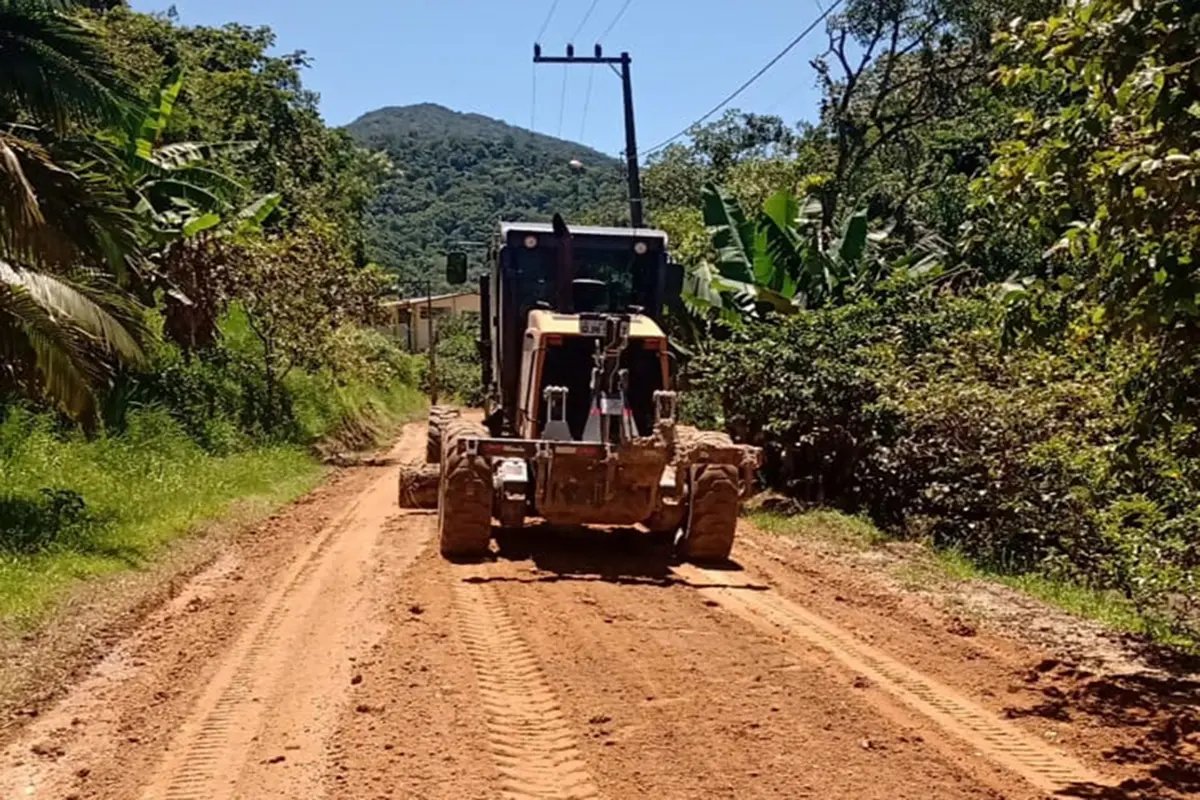 Trabalhos na Serra do Moura e Rio do Meio