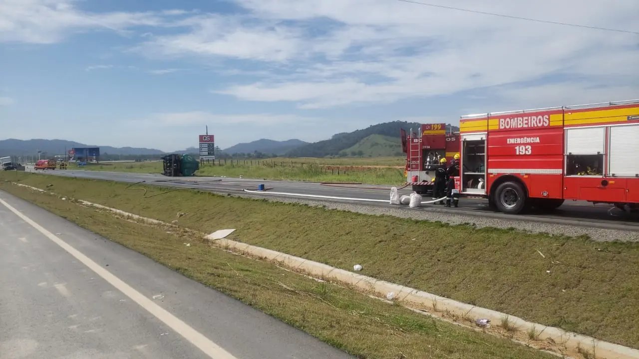 (V&iacute;deo) BR-470 tem novo acidente com morte