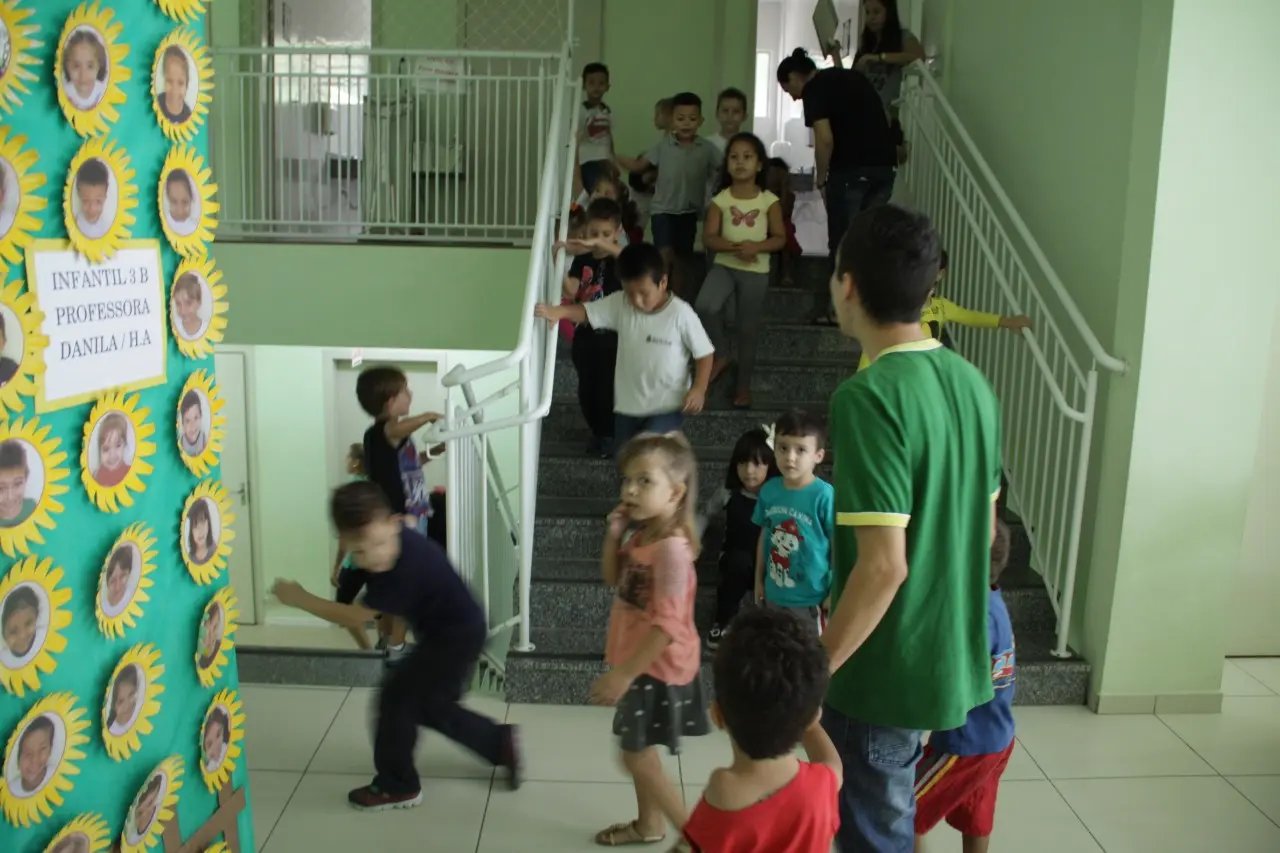 Escolas realizam atividades comemorativas &agrave; Semana da Fam&iacute;lia e ao Dia das M&atilde;es