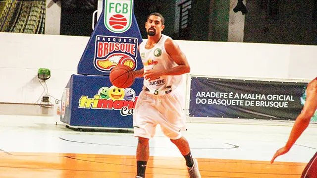 Brusque volta a jogar pelo Brasileiro de Basquete nesta sexta-feira
