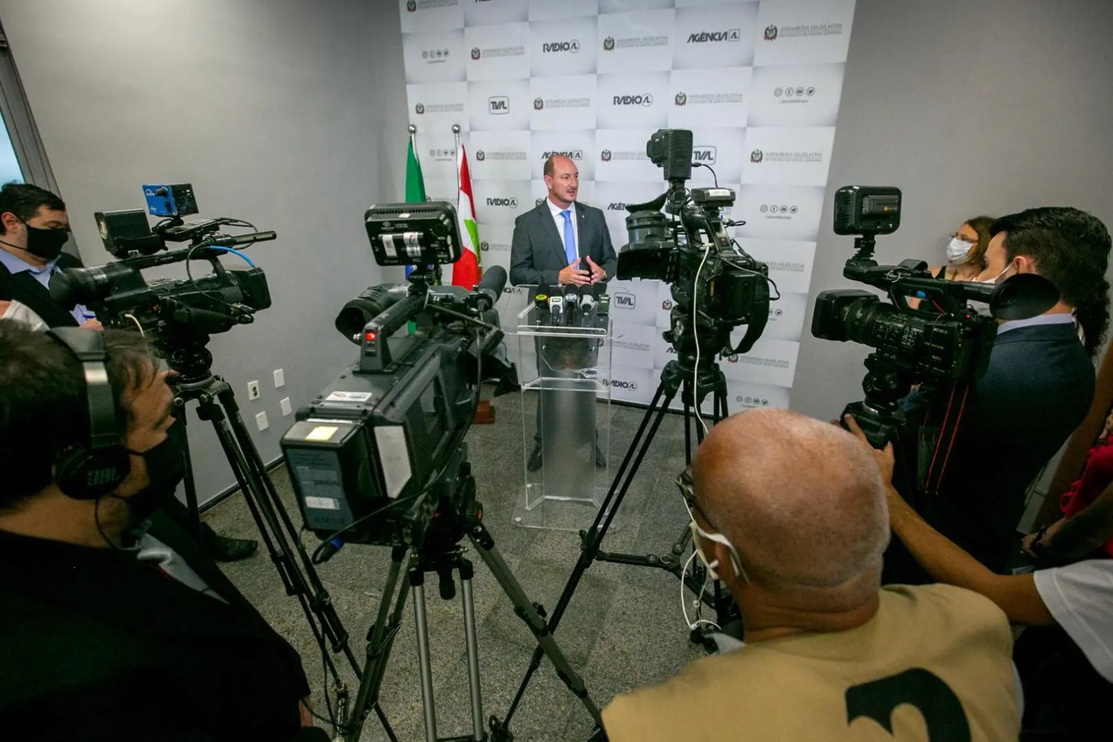 Mauro de Nadal &eacute; eleito novo presidente da Alesc