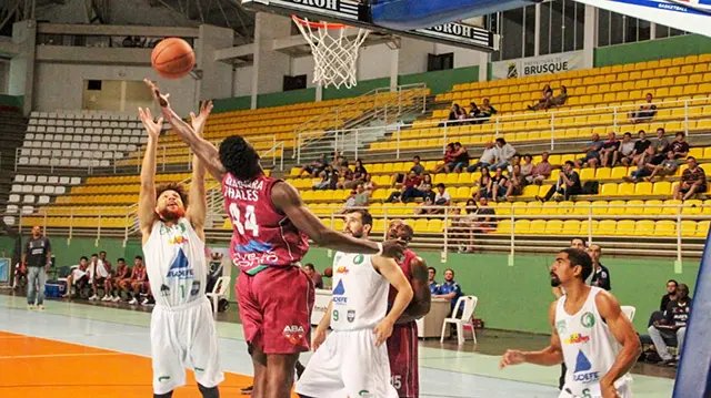 Brusque Basquete joga neste s&aacute;bado na Arena