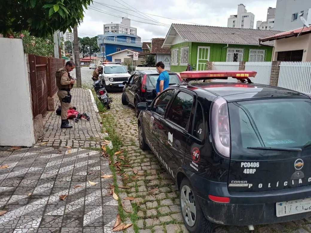 Policial Civil de folga realiza a pris&atilde;o em flagrante autor de roubo, em Itaja&iacute;
