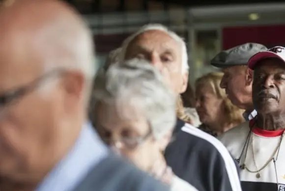 Governo vai discutir o fim do fator previdenciário