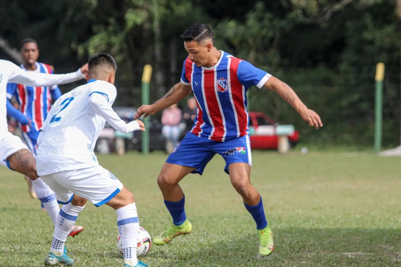 Sub-20 do Carlos Renaux enfrenta o Ava&iacute; em busca de vaga na semifinal
