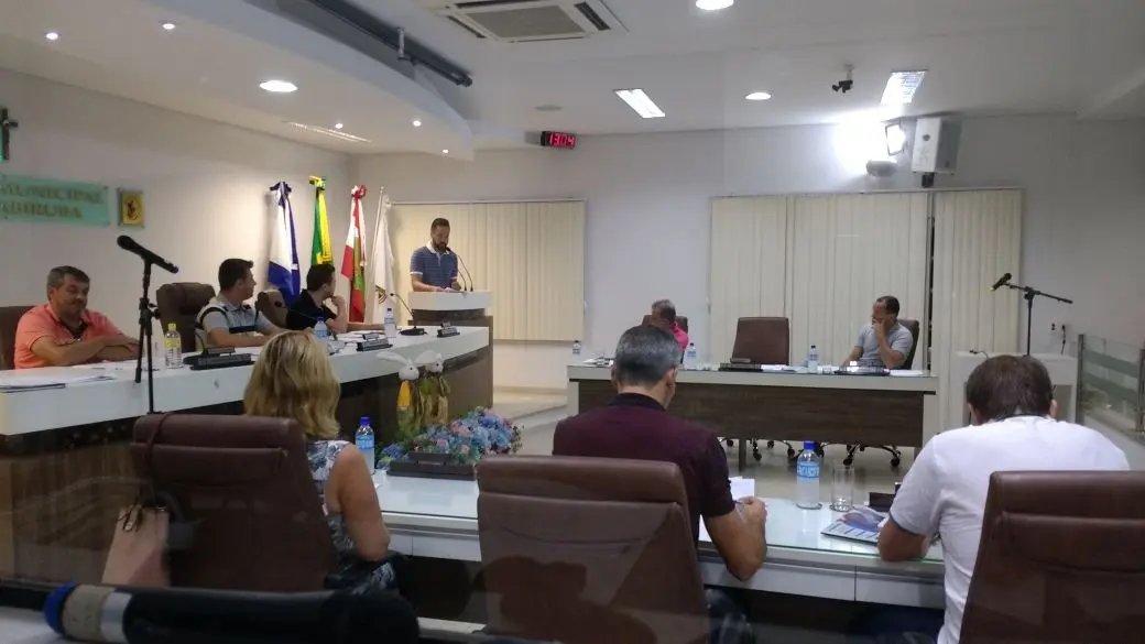 Câmara de Guabiruba indica dois nomes para renovação de contrato do lixo